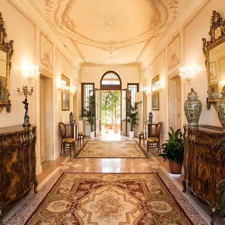 מלון Barbarich Venice 4*